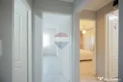 De vânzare apartament cu 3 camere în Oradea, zona Decebal 