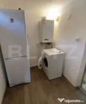 Vilă P+M cu 3 dormitoare, curte amenajată și utilități 
