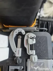 Vând aparat de sudură JASIC TIG200P PFC + set complet de scule și accesorii 