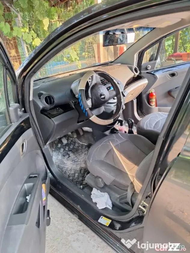 Auto chevrolet spark 2011 - Potmeltu (Dolj)