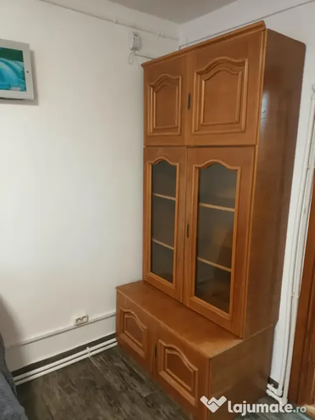 Inchirez garsoniera mobilata complet