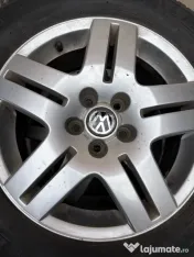 Set 4 Jante aliaj originale VW 6Jx15 ET38 + anvelope pentru Golf 4/Bora 