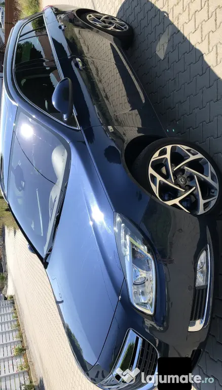 Opel Insignia Sports Tourer SW 2013
