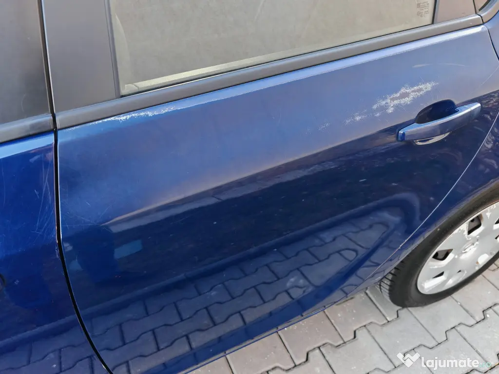 Vand Opel Astra J 2013 Benzina 1.4 Aspirat 155.650 km