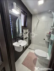 APARTAMENT DE 4 CAMERE DE VÂNZARE – BRAȘOV, ZONA STRĂZI 