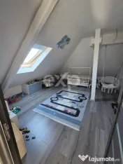APARTAMENT DE 4 CAMERE DE VÂNZARE – BRAȘOV, ZONA STRĂZI 