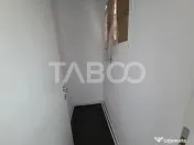 Apartament 70 mp semidecomandat 3 camere balcon 6 mp Bulevar 