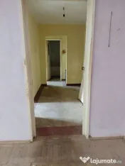 ???? APARTAMENT CU 3 CAMERE DE VÂNZARE – MICRO 16,ET.4 