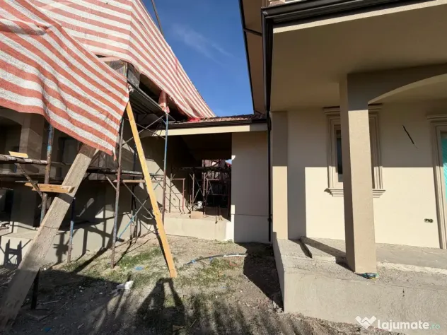 COMISION 0 | Duplex in Sacalaz | Toate utilitatile | Asfalt - Sacalaz (Timis)