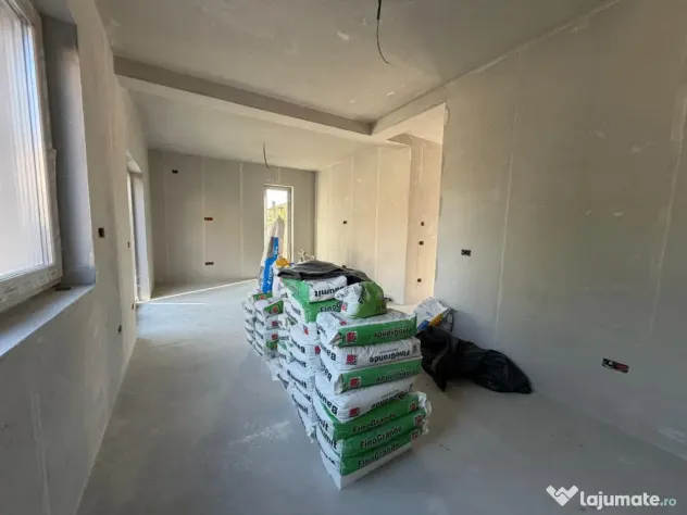COMISION 0 | Duplex in Sacalaz | Toate utilitatile | Asfalt - Sacalaz (Timis)
