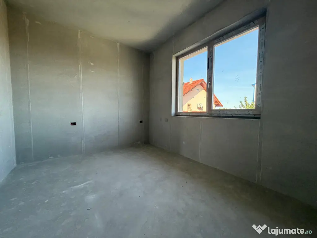 COMISION 0 | Duplex in Sacalaz | Toate utilitatile | Asfalt - Sacalaz (Timis)
