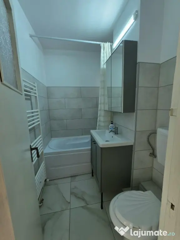 Apartament 2 camere | Renovat | Mobilat si Utilat |50 mp |Zona Vlahuta - Brasov (Brasov)