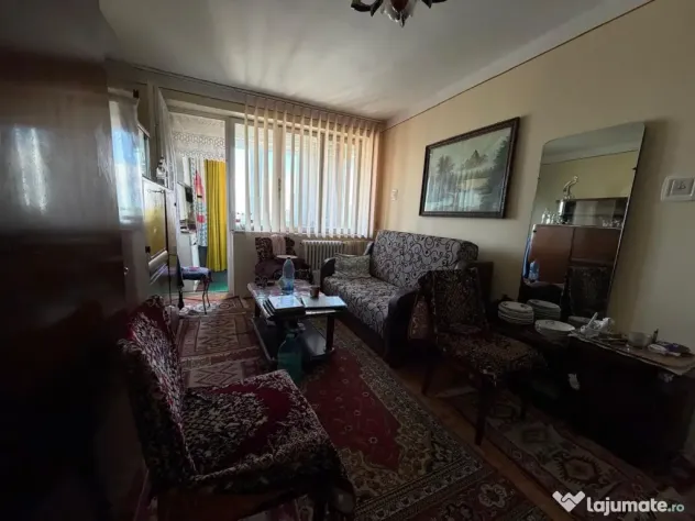 2 camere | etaj intermediar | zona excelenta | mobilat si ut - Timisoara (Timis)