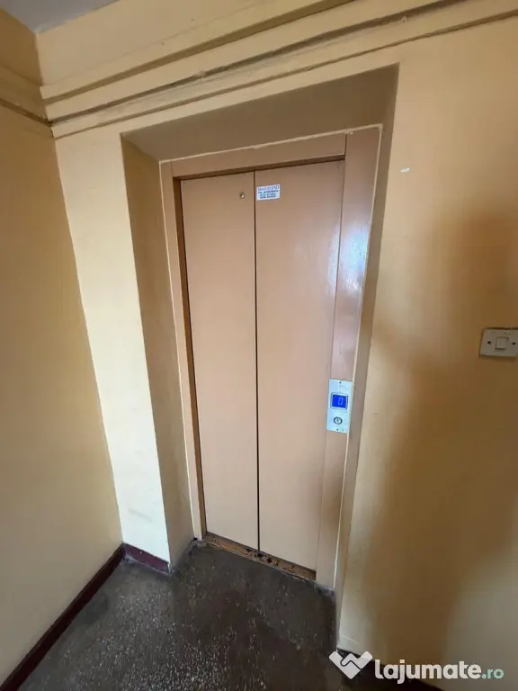 2 camere | etaj intermediar | zona excelenta | mobilat si ut - Timisoara (Timis)