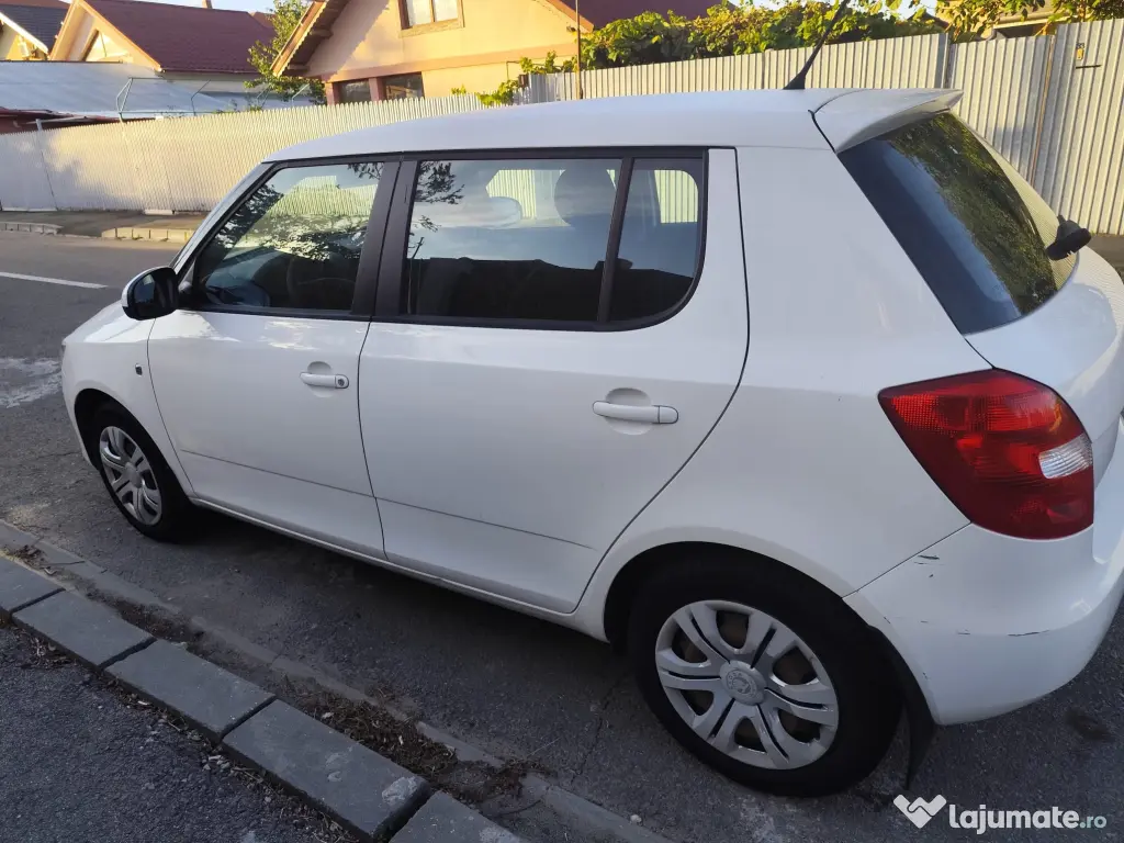 SKODA FABIA 2013