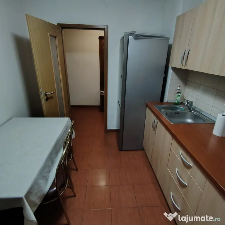2 camere, etaj 1,Zona Soarelui