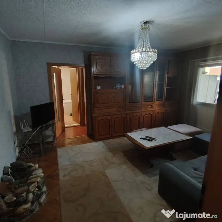2 camere, etaj 1,Zona Soarelui