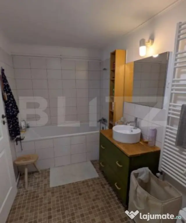 Casă 132 mp + teren 990 mp + 1997 mp inclus, Zărnești | A - Zarnesti (Brasov)