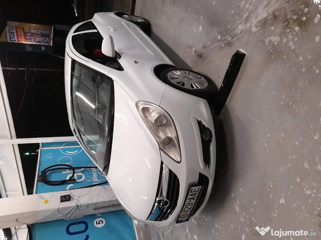 Opel Corsa D hatchback