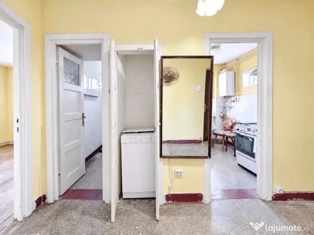 2 Camere | Etaj 2 | Centrala Proprie | Centrul Vechi | Comision 0 - Deva (Hunedoara)