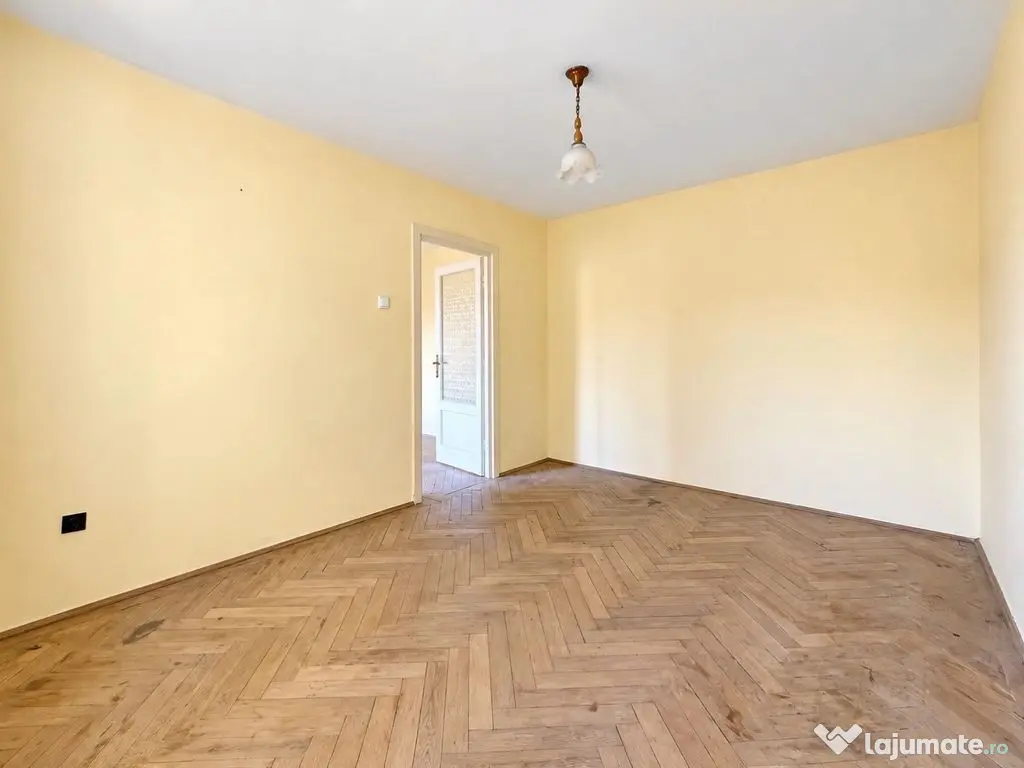 2 Camere | Etaj 2 | Centrala Proprie | Centrul Vechi | Comision 0 - Deva (Hunedoara)