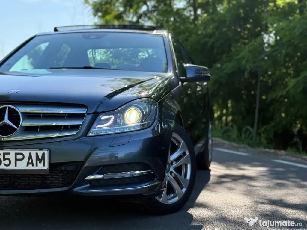 MERCEDES-BENZ C-Class 2013 — imagine 16