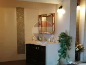 Casă / Vilă cu 9 camere de vânzare