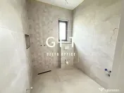 Casa de vanzare, 4 camere, zona Nord, Utrafinisata!!! 