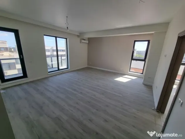 Tomis plus - apartament 3 camere cu loc de parcare inclus - Constanta (Constanta)