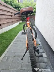 Bicicleta Giant Boulder - roti 26" - cadru aluminiu 