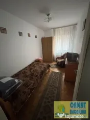Inel 2, de inchiriat apartament 4 camere, etaj 1, mobilat, gaze 