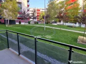 Apartament cu o camera si terasa, Iris