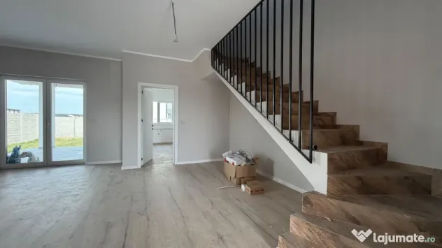 Duplex Despartit | Curte mare | Pozitie buna | Toate utilita - Mosnita Veche (Timis)