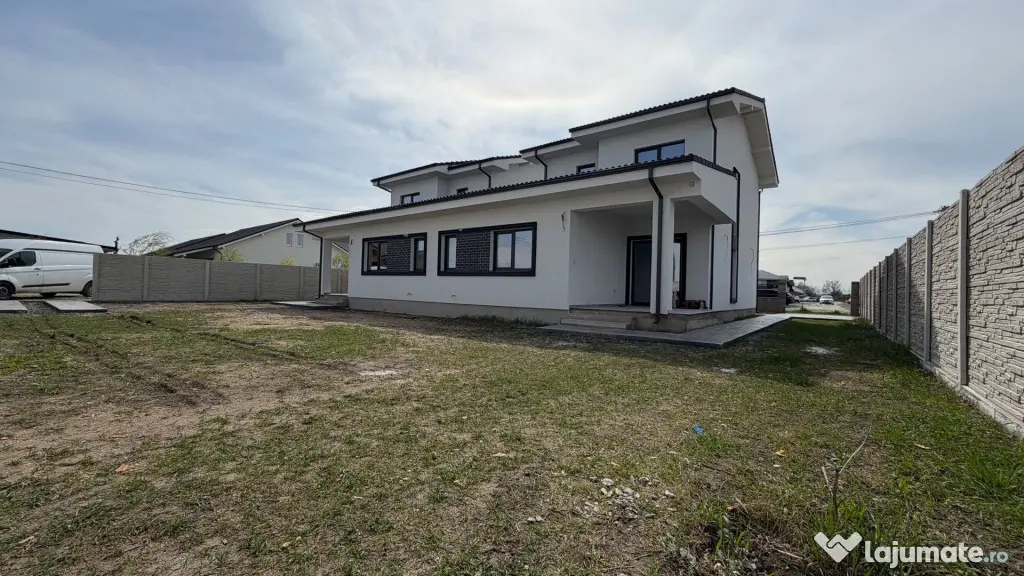 Duplex Despartit | Curte mare | Pozitie buna | Toate utilita - Mosnita Veche (Timis)