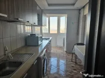 Apartament 3 camere, termen lung, situat in zona Campus-Cons