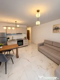 Garsonieră 28 mp + balcon | Bloc nou | Zonă în plină dez 