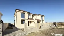 Duplex despartit Mosnita Noua | 4 camere | Toate utilitatile