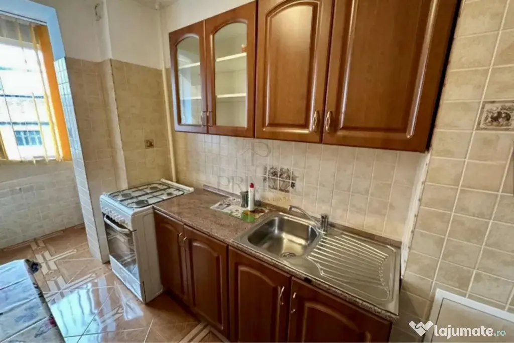 Torontalului, 2 Camere de Inchiriat, Etaj 2, Semidecomandat - Timisoara (Timis)