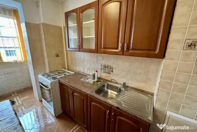 Torontalului, 2 Camere de Inchiriat, Etaj 2, Semidecomandat - Timisoara (Timis)