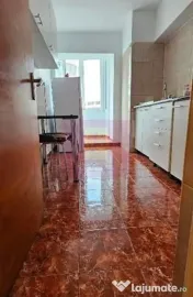 Apartament 2 camere Unirii- adiacent. 