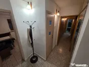 Apartament 3 camere zona Poarta 6 
