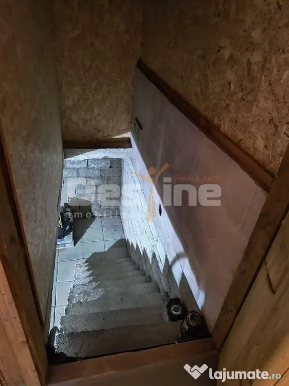 Casa individuala 5 camere, independenta energetic - Dobrovat - Dobrovat (Iasi)