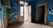 Casă pe parter, curte proprie, Metrou Basarab 