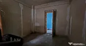 Casă pe parter, curte proprie, Metrou Basarab 