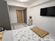 Apartament cu 2 camere, 55 mp, grădină, parcare | zona Ste