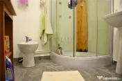 Casa de inchiriat in Vacaresti, 7 km de Targoviste spatiu ge 
