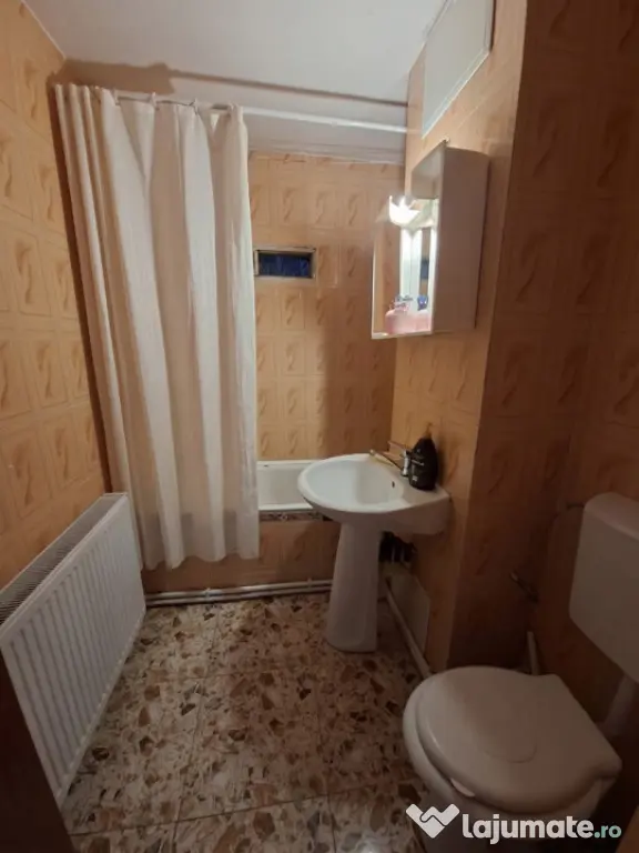 Apartament 3 camere, 78 mp, zona George Enescu - Craiova (Dolj)