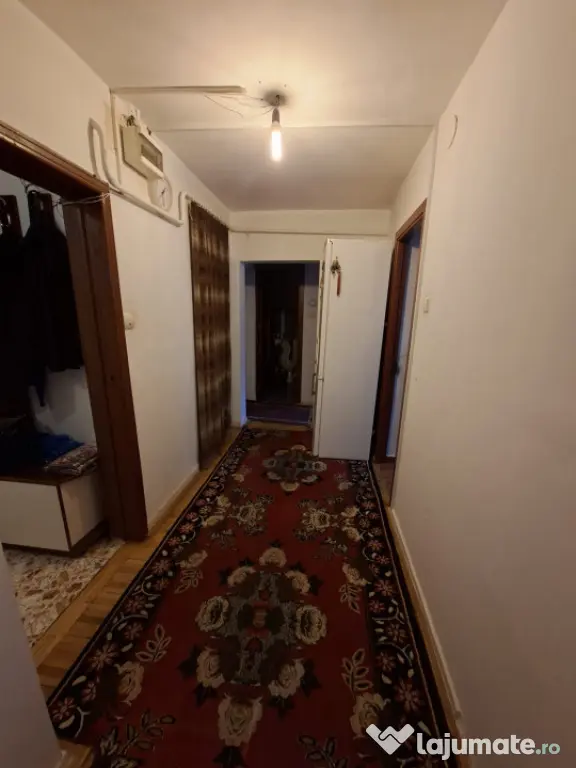 Apartament 3 camere, 78 mp, zona George Enescu - Craiova (Dolj)