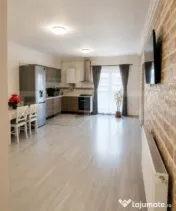 Apartament 3 camere, 51 mp, zona Apahida 