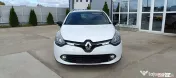 ... Renault Clio...